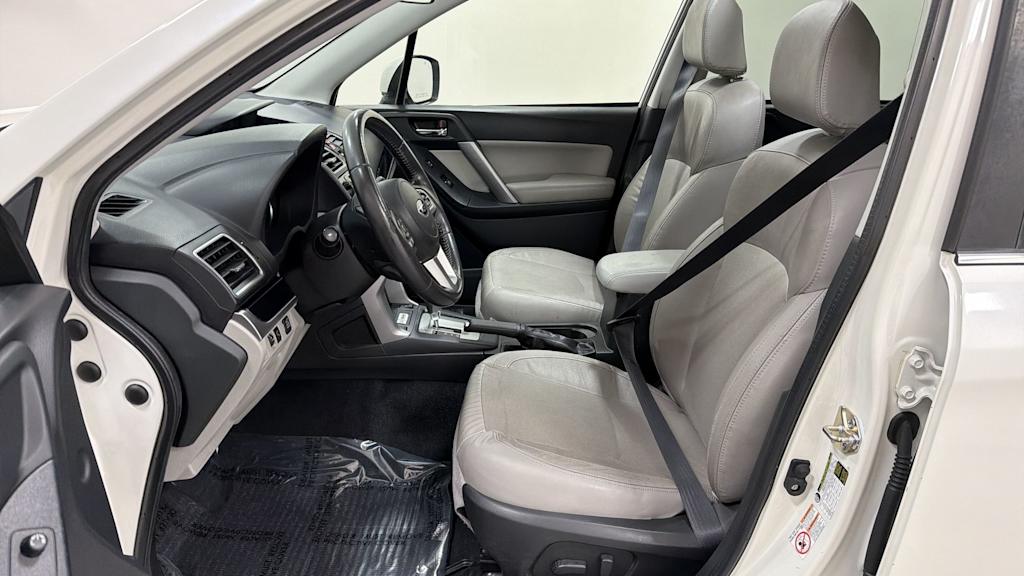 Thumbnail: 2017 Subaru Forester - 10