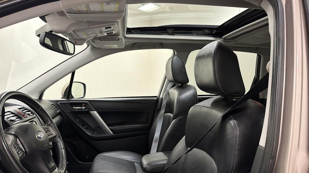 Thumbnail: 2015 Subaru Forester - 30