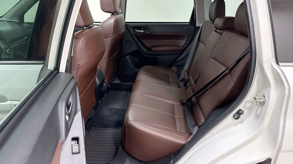 2018 Subaru Forester Touring 12