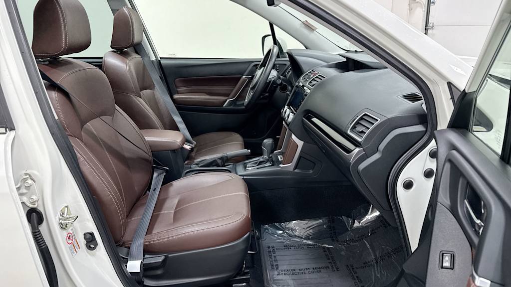 2018 Subaru Forester Touring 32