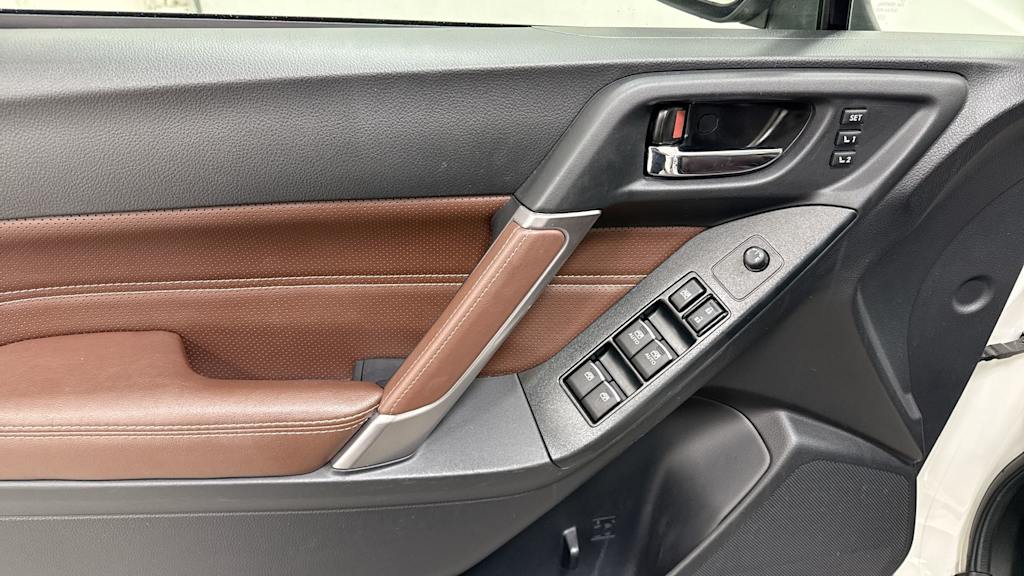 2018 Subaru Forester Touring 26