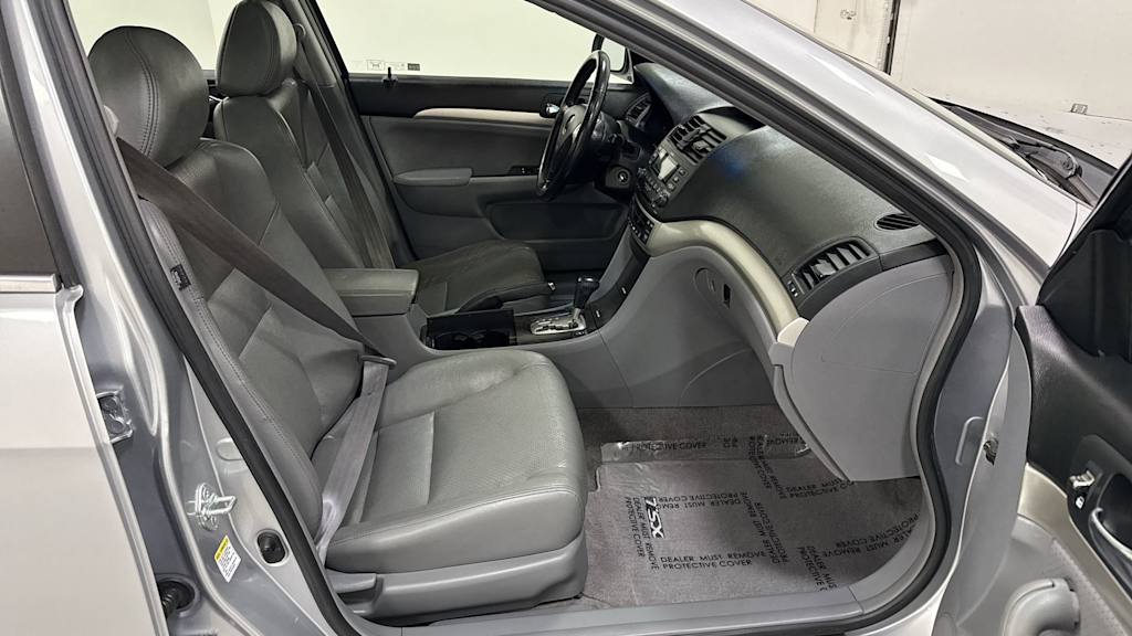 Thumbnail: 2004 Acura TSX - 30