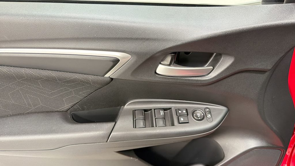 Thumbnail: 2016 Honda Fit - 26