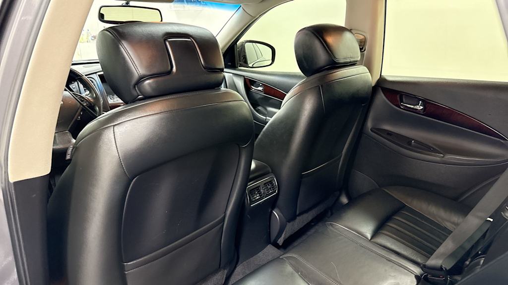2012 INFINITI EX35 Journey 31