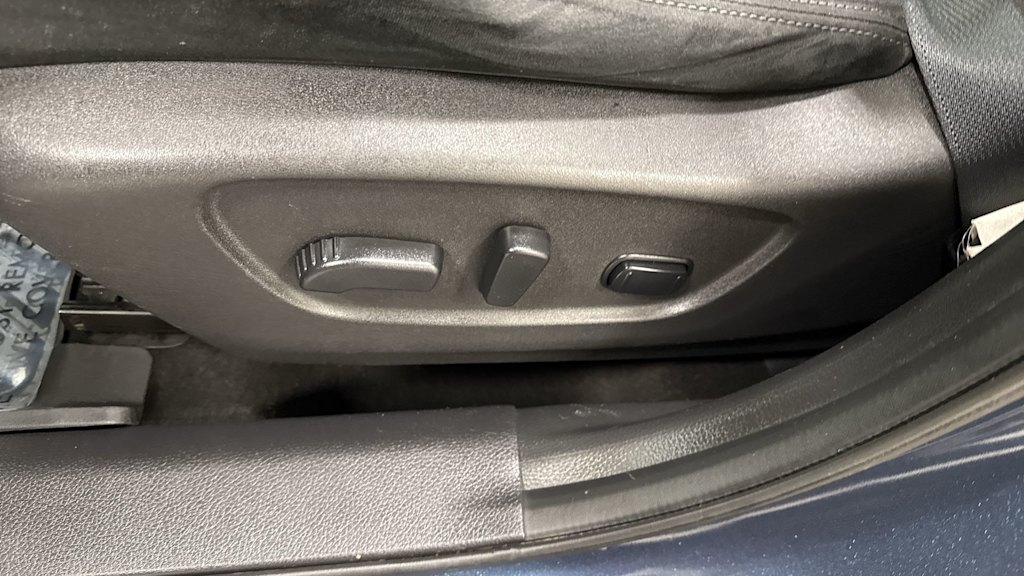 Thumbnail: 2016 Nissan Rogue - 25