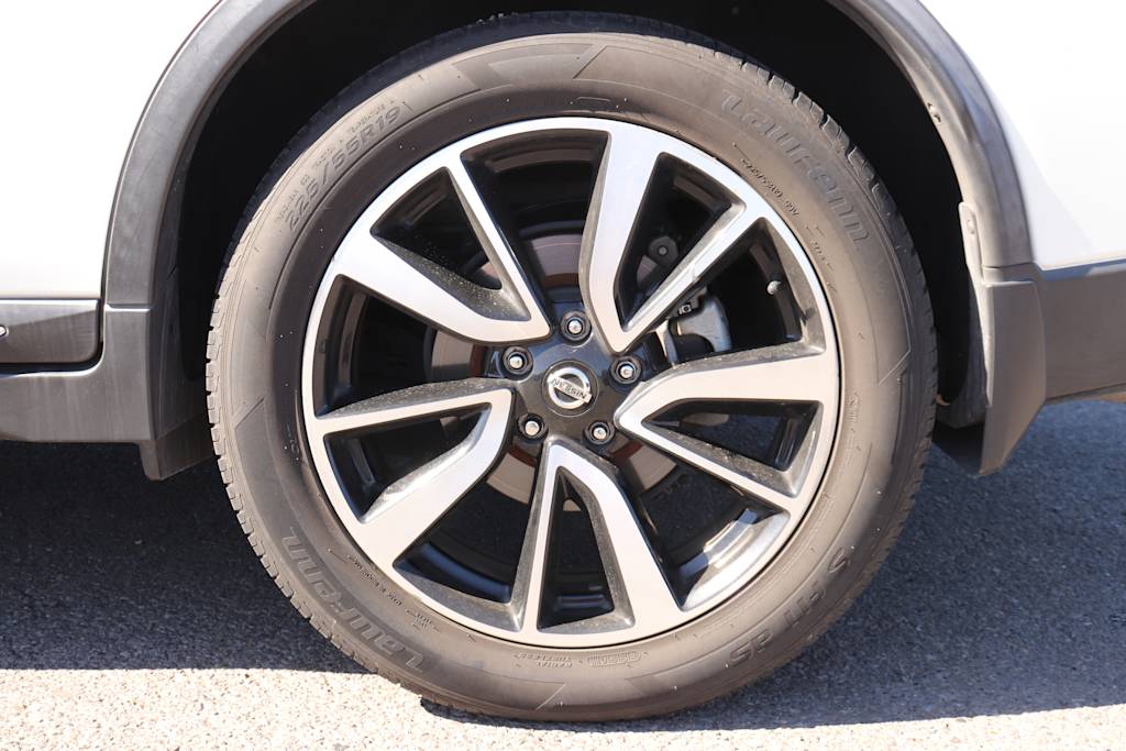 Thumbnail: 2018 Nissan Rogue - 7