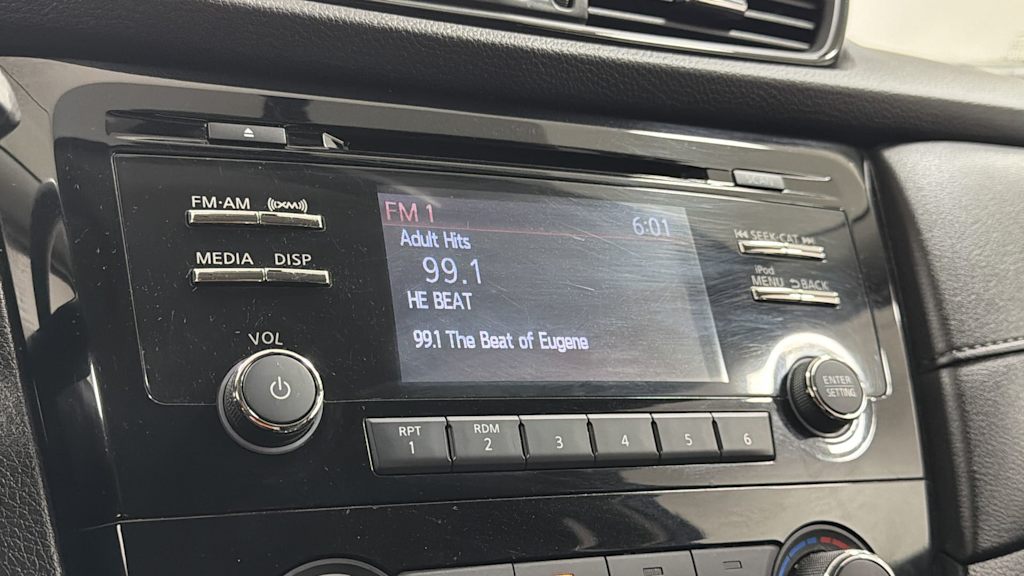 Thumbnail: 2017 Nissan Rogue - 14