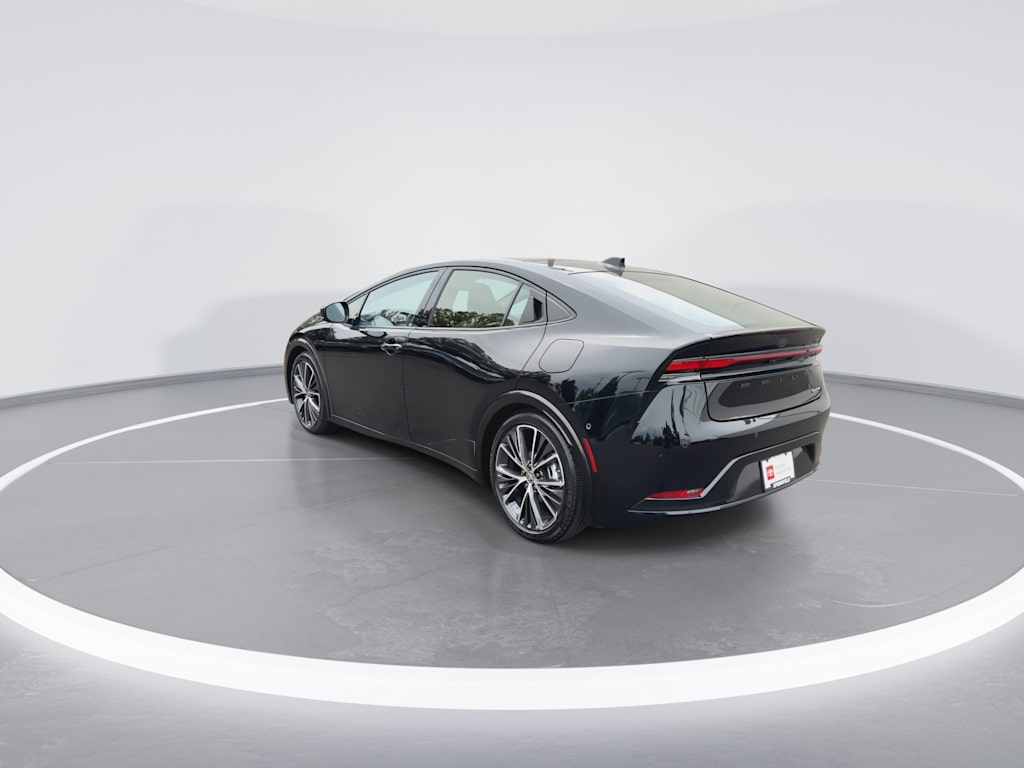 Thumbnail: 2023 Toyota Prius - 19