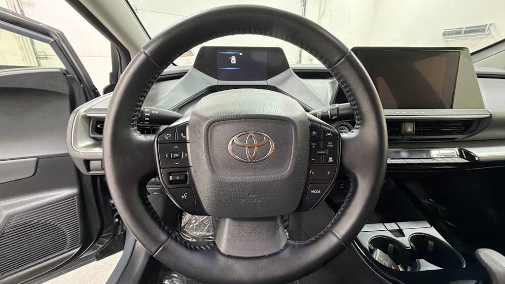 Thumbnail: 2025 Toyota Prius - 9