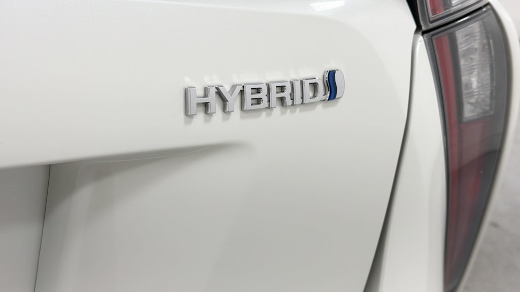 Thumbnail: 2018 Toyota Prius - 29