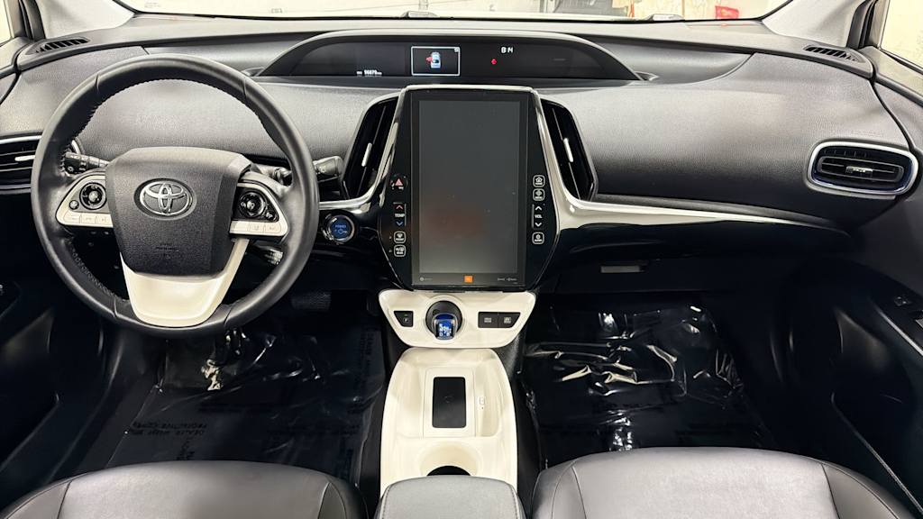 Thumbnail: 2018 Toyota Prius - 12