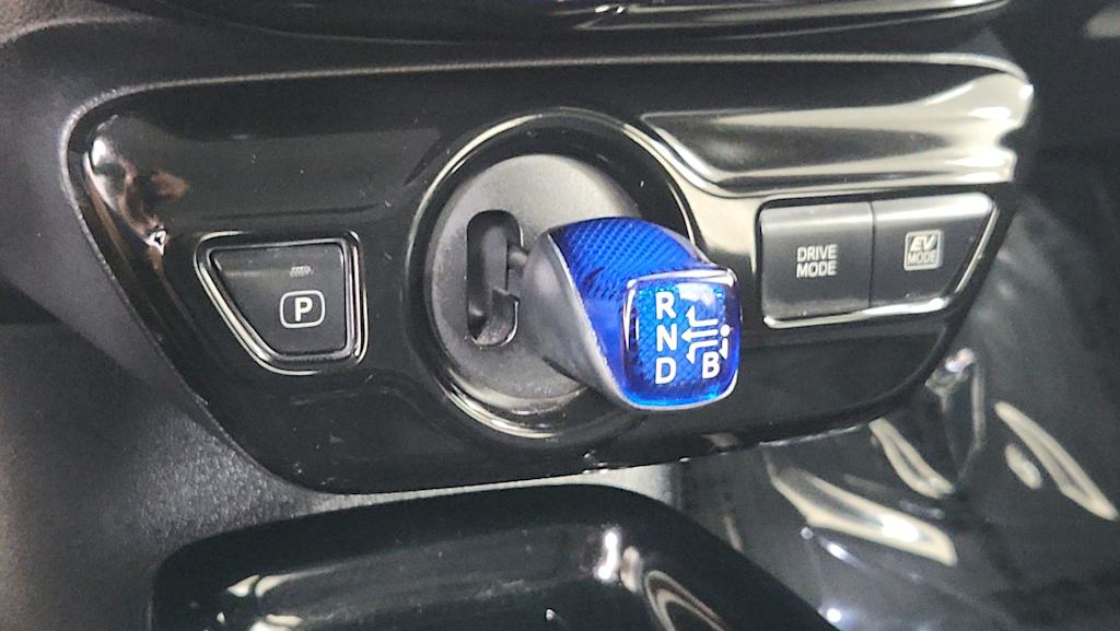Thumbnail: 2018 Toyota Prius - 29