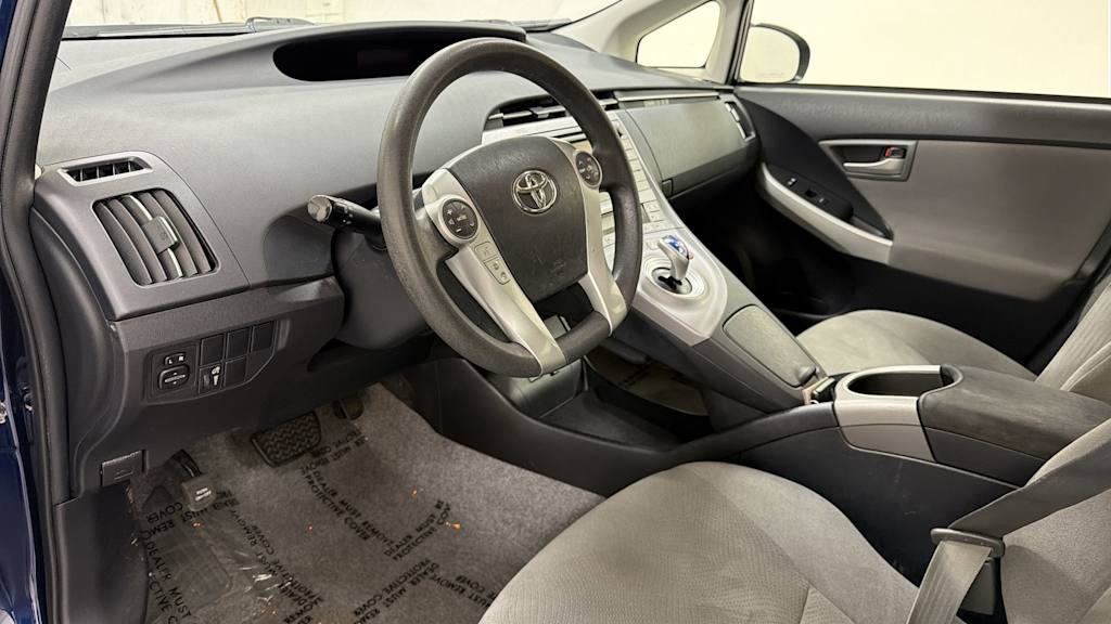 Thumbnail: 2015 Toyota Prius - 2