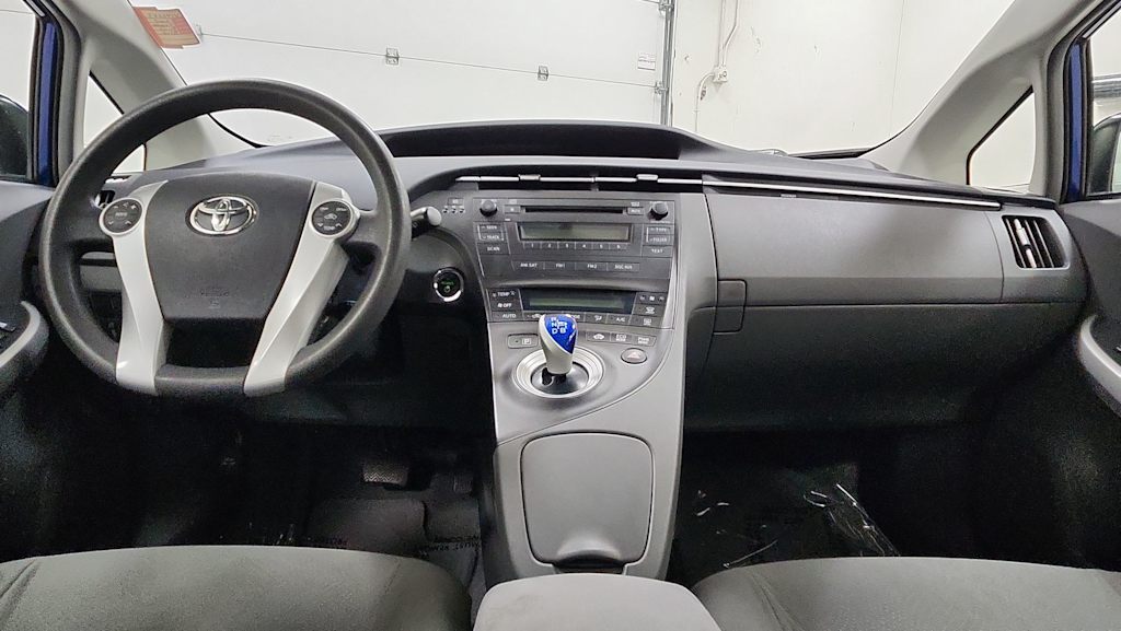 Thumbnail: 2010 Toyota Prius - 12