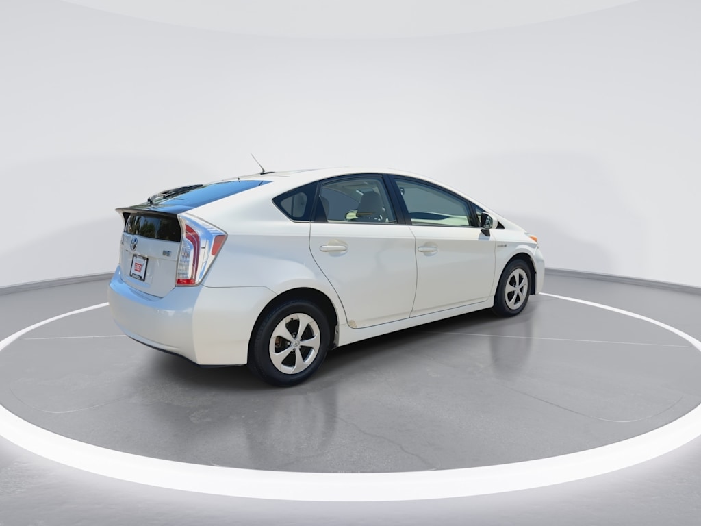 Thumbnail: 2013 Toyota Prius - 7