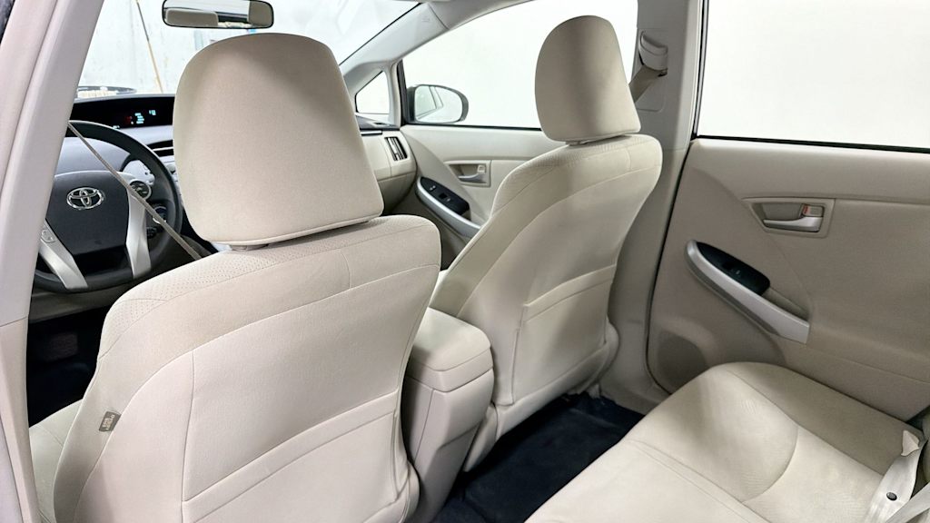 Thumbnail: 2013 Toyota Prius - 12