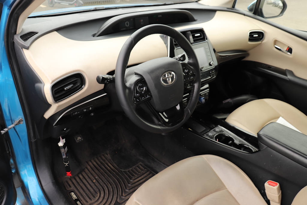 Thumbnail: 2021 Toyota Prius - 2