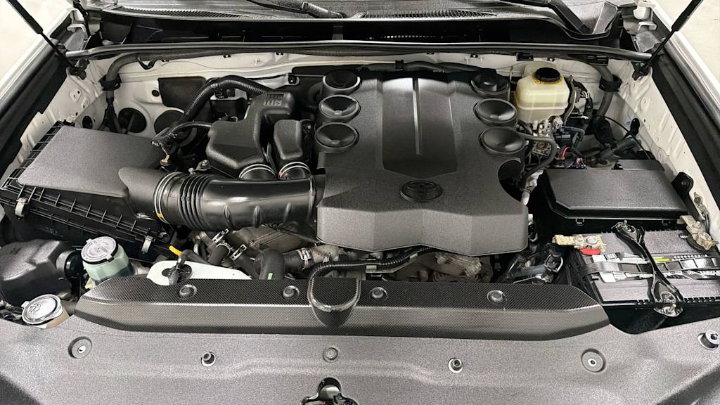 Thumbnail: 2015 Toyota 4Runner - 8