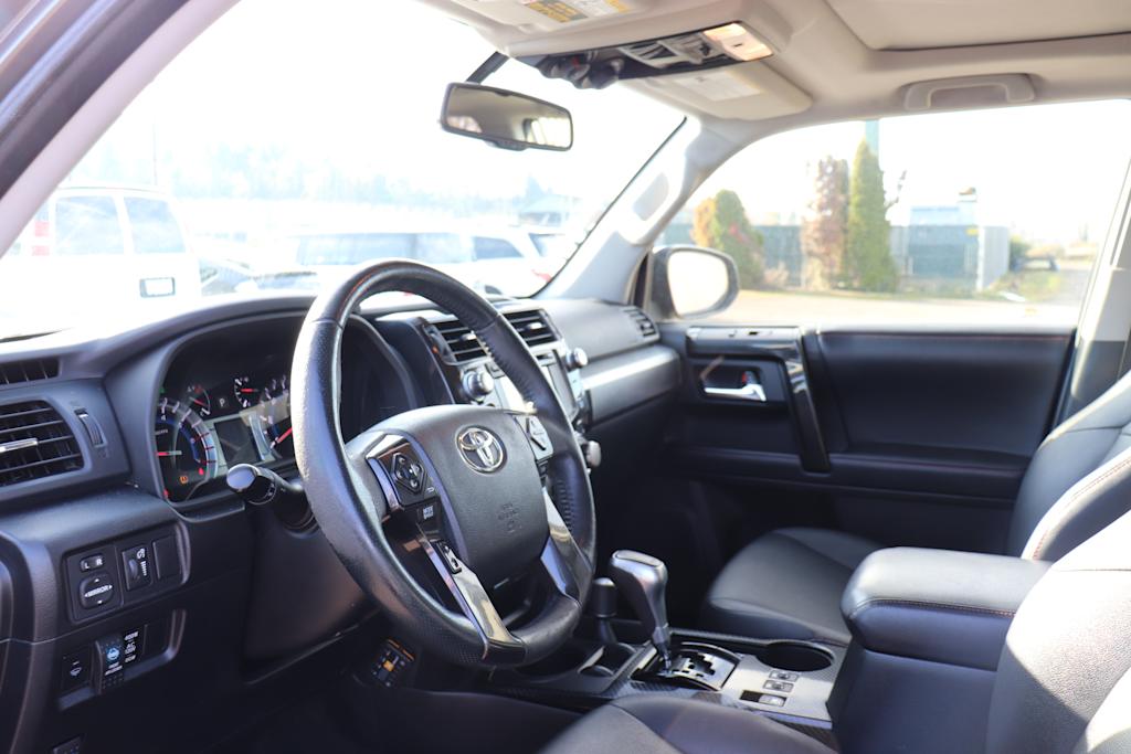 Thumbnail: 2018 Toyota 4Runner - 2