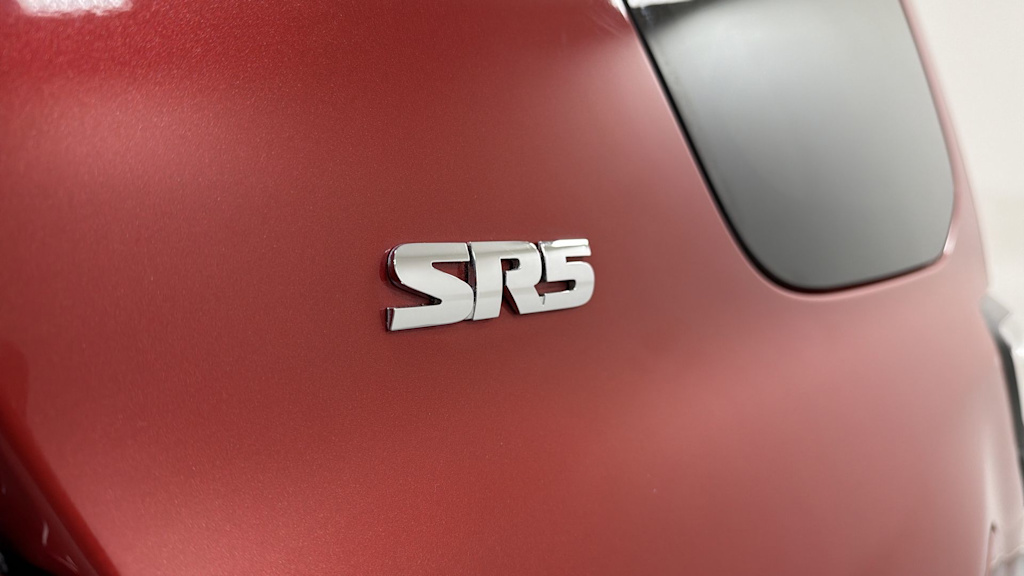 Thumbnail: 2016 Toyota 4Runner - 6