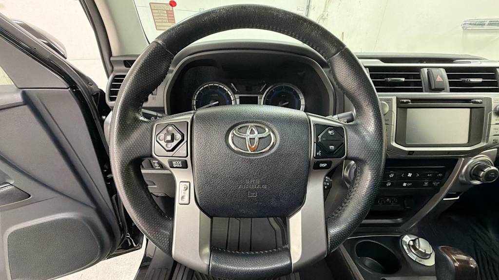 Thumbnail: 2015 Toyota 4Runner - 9