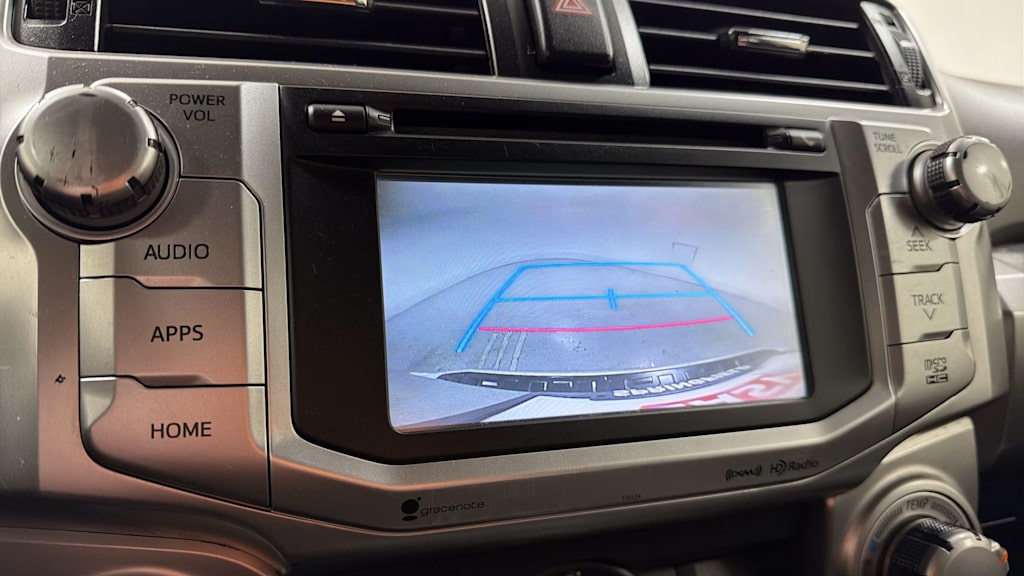 Thumbnail: 2016 Toyota 4Runner - 27