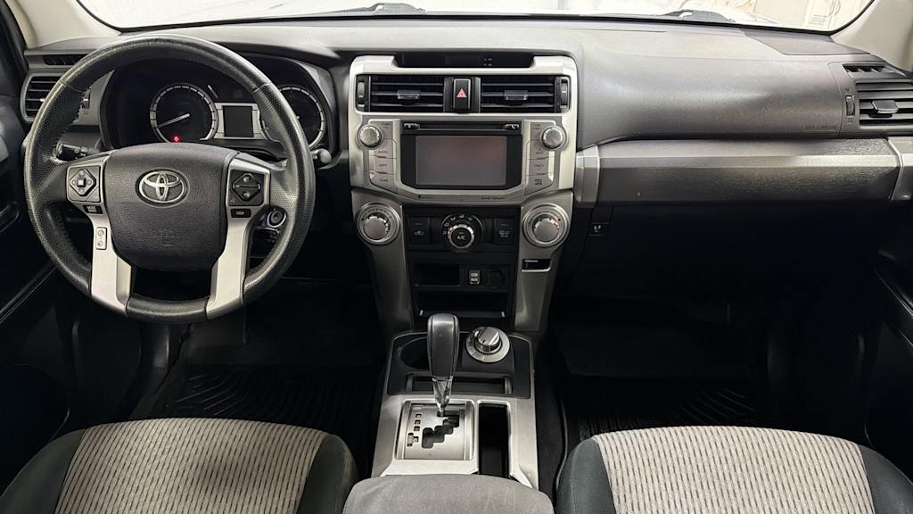 Thumbnail: 2016 Toyota 4Runner - 13