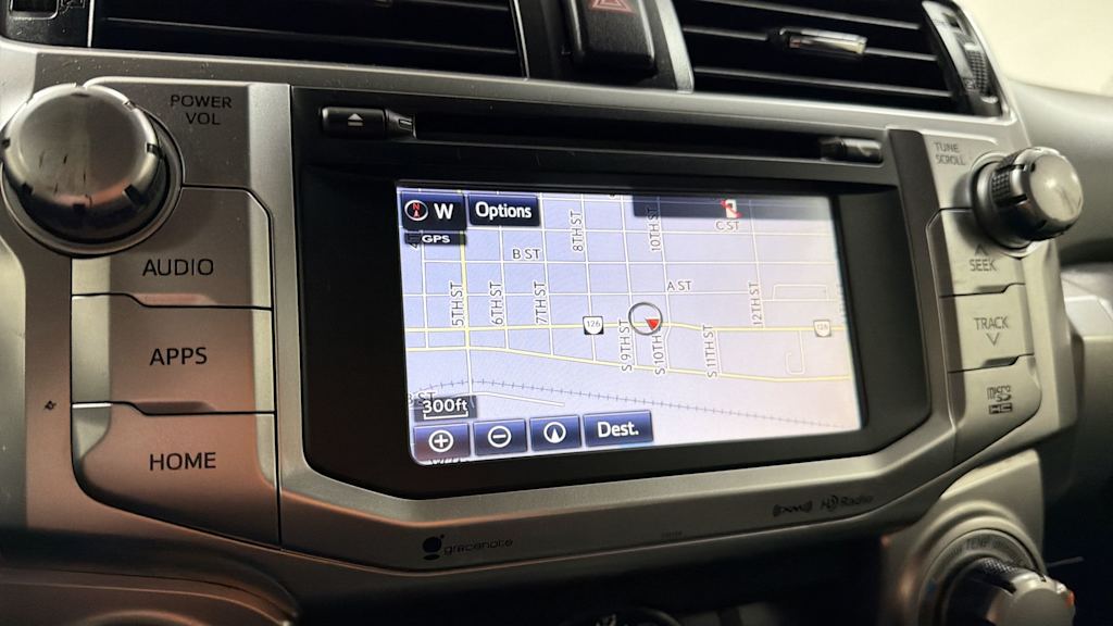 Thumbnail: 2016 Toyota 4Runner - 28