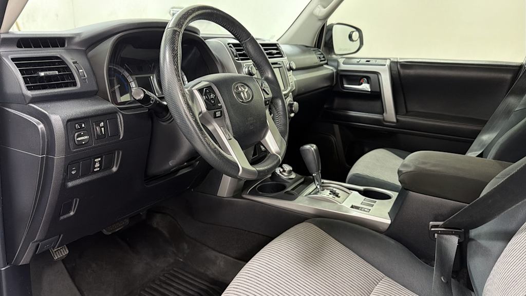 Thumbnail: 2016 Toyota 4Runner - 2