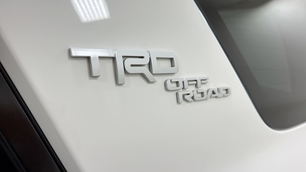 Thumbnail: 2020 Toyota 4Runner - 7