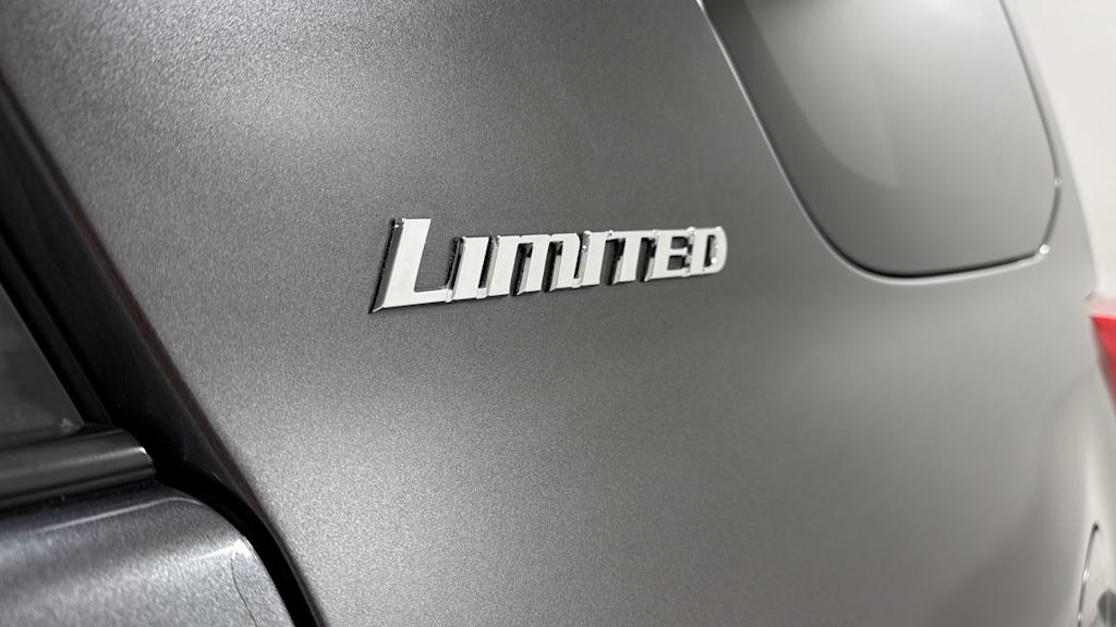 Thumbnail: 2012 Toyota 4Runner - 7