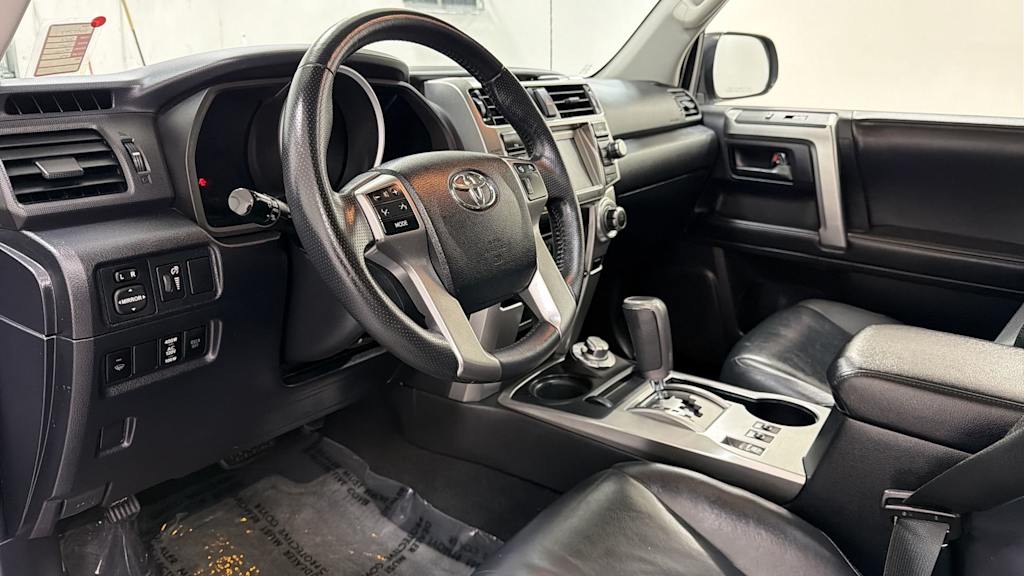 Thumbnail: 2012 Toyota 4Runner - 2