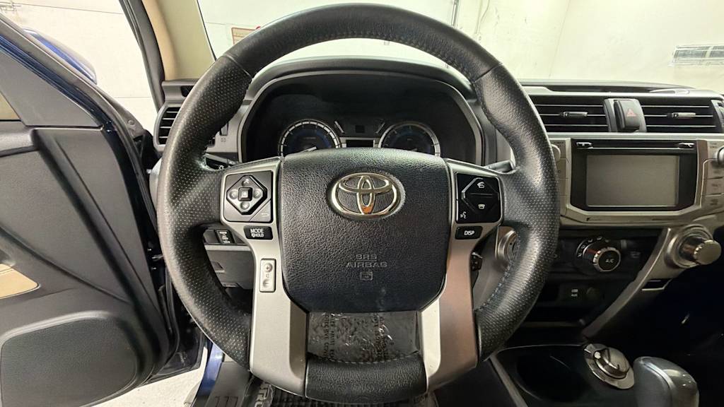 Thumbnail: 2018 Toyota 4Runner - 8