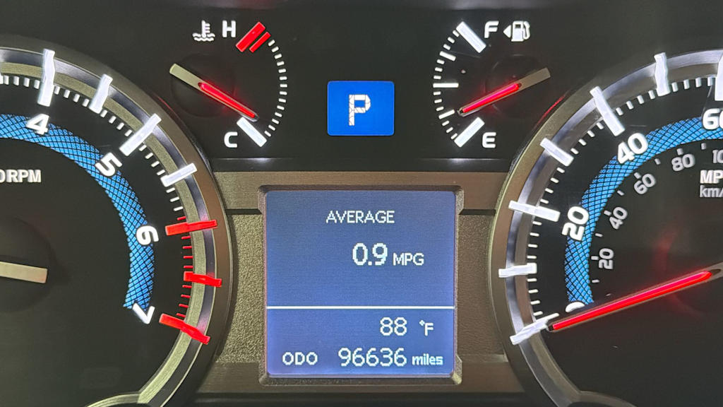 Thumbnail: 2016 Toyota 4Runner - 17
