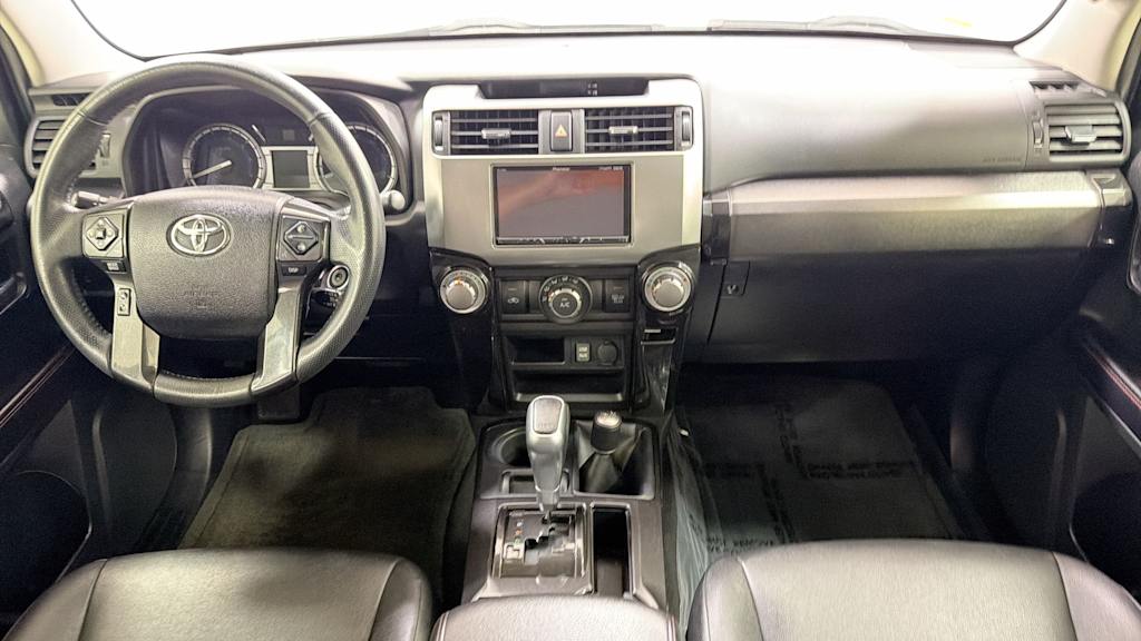 Thumbnail: 2016 Toyota 4Runner - 14