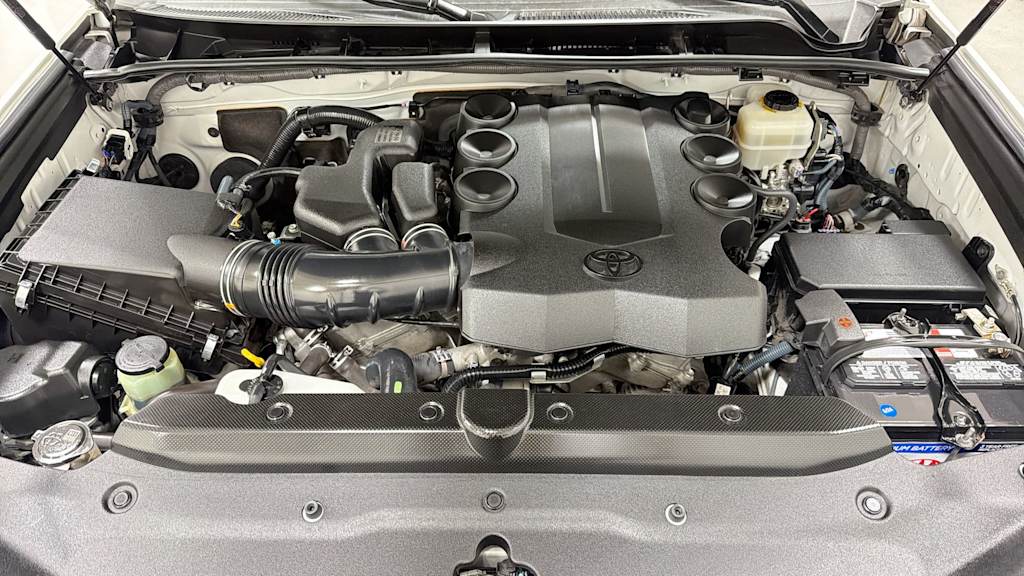 Thumbnail: 2016 Toyota 4Runner - 8