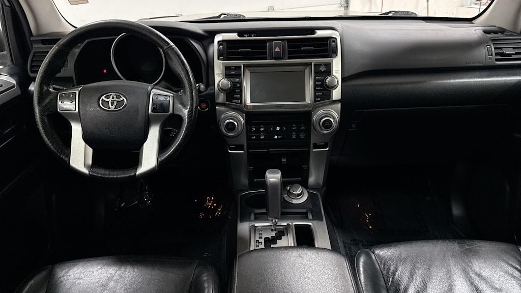 Thumbnail: 2010 Toyota 4Runner - 14