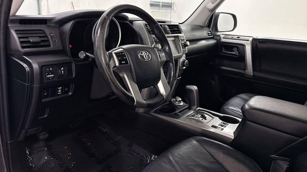 Thumbnail: 2010 Toyota 4Runner - 2