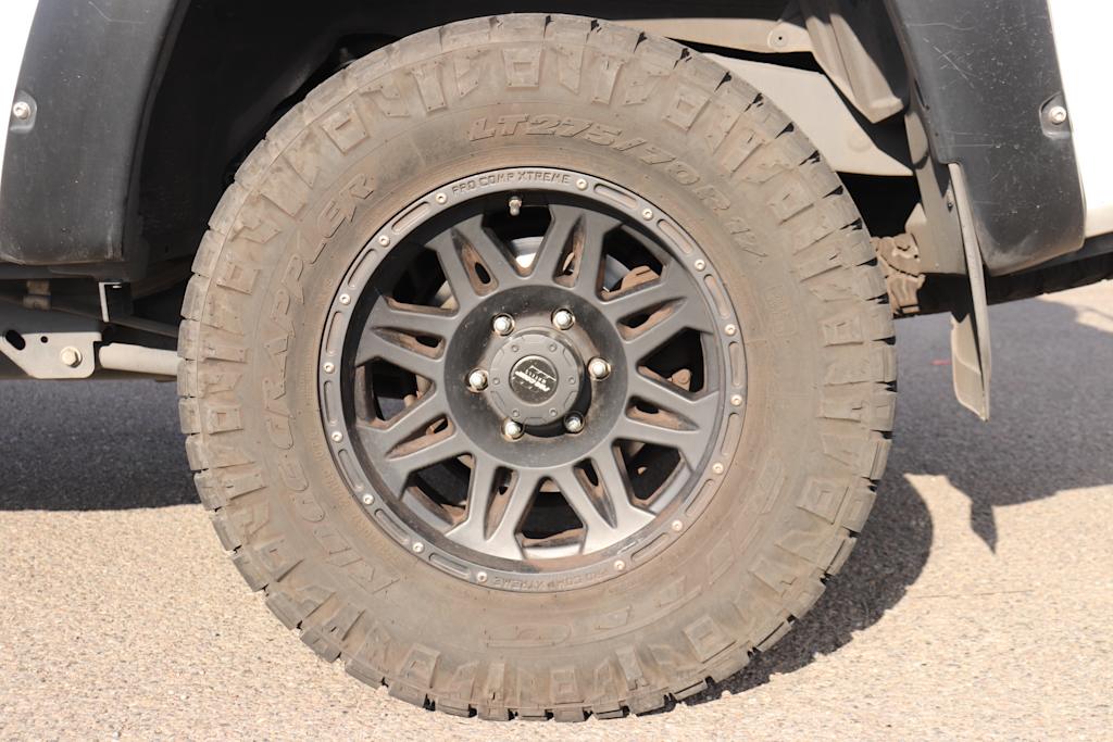 Thumbnail: 2016 Toyota 4Runner - 6