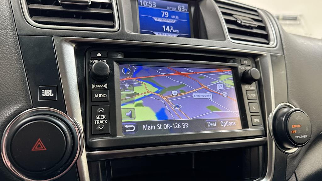 2013 Toyota Highlander Limited 28