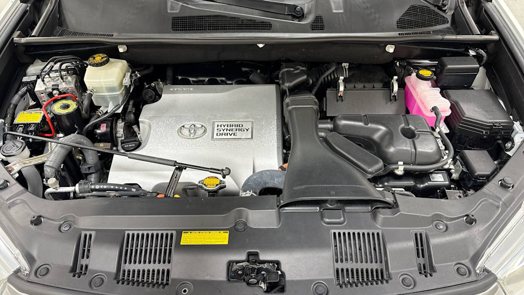 2013 Toyota Highlander Limited 8