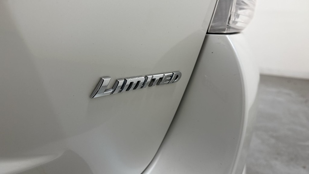 2013 Toyota Highlander Limited 6