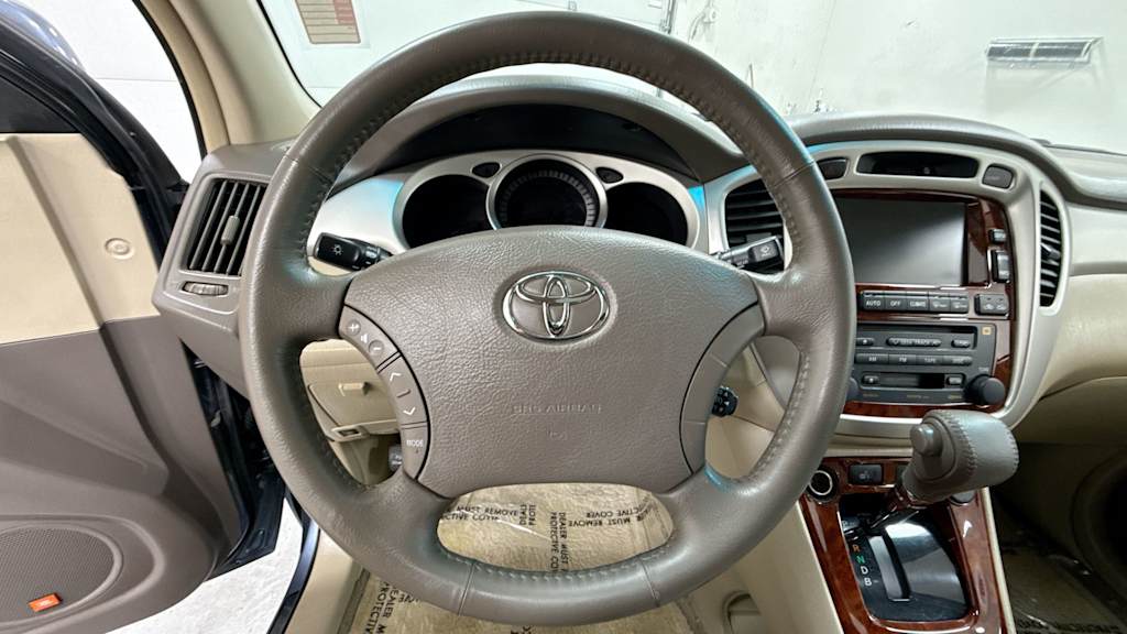 2006 Toyota Highlander Limited 10