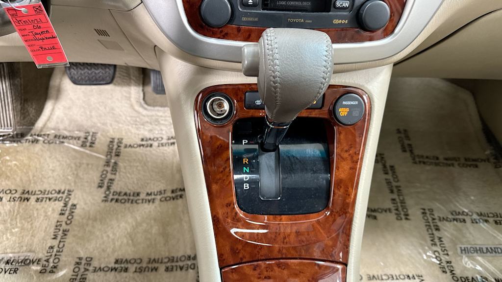 2006 Toyota Highlander Limited 16