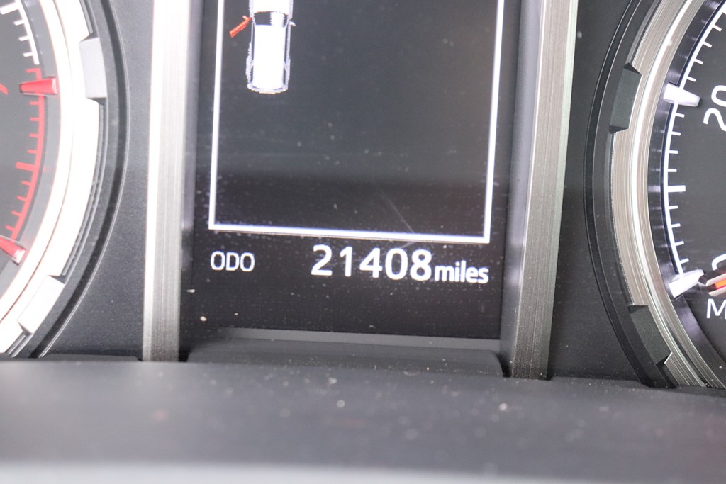 Thumbnail: 2024 Toyota 4Runner - 8