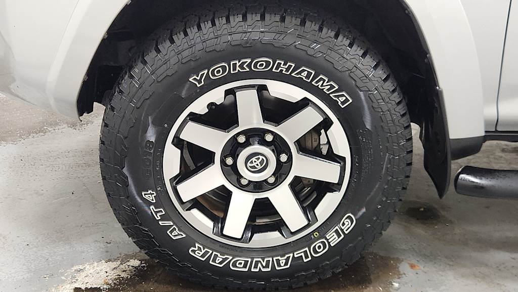 Thumbnail: 2021 Toyota 4Runner - 7