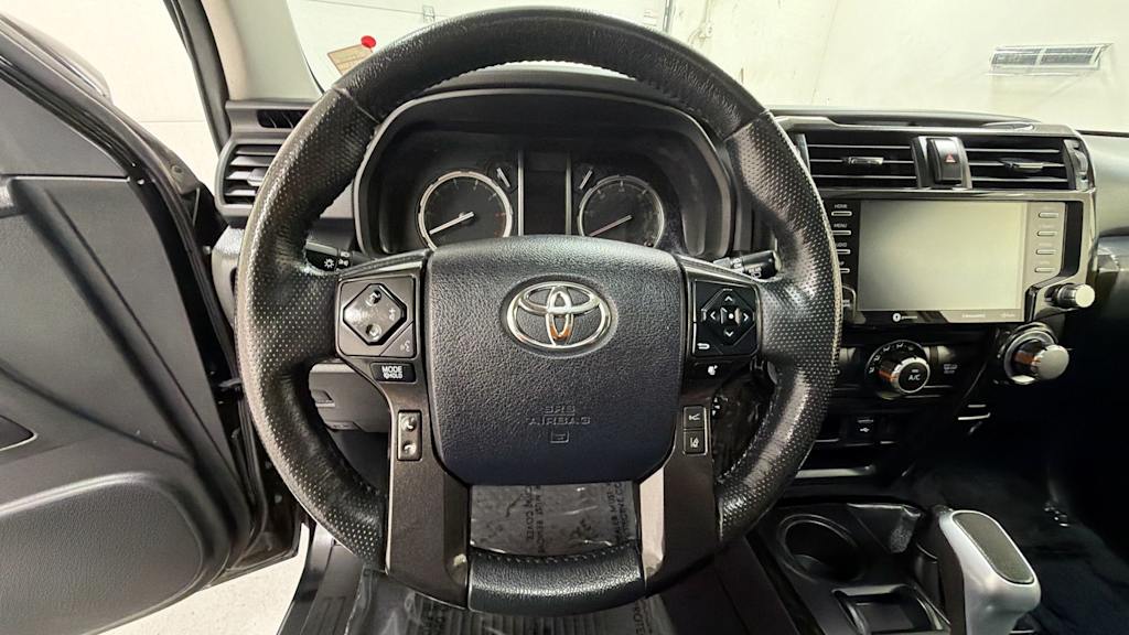 Thumbnail: 2023 Toyota 4Runner - 10