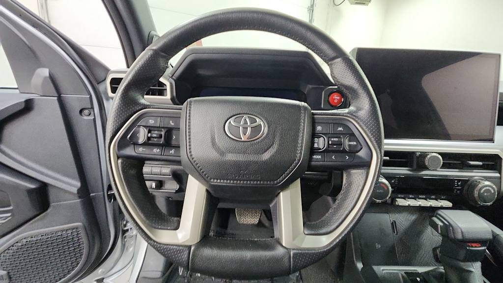 Thumbnail: 2025 Toyota 4Runner - 10