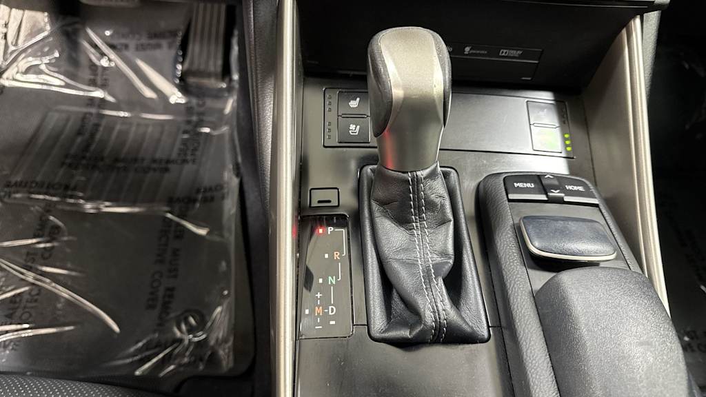 Thumbnail: 2014 Lexus IS - 16