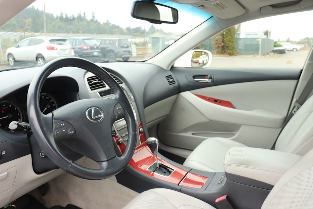 Thumbnail: 2008 Lexus ES - 2